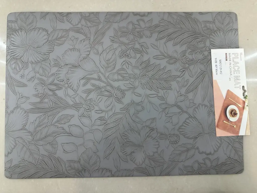 ON-5608 – Rectangular PVC Placemat (Gray Floral Pattern)